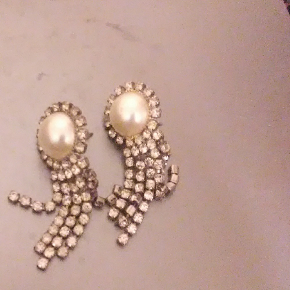 Pearl and Diamond Earrings